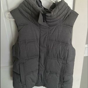 Athleta Grey vest size large